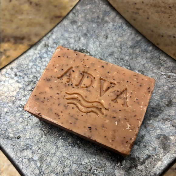 ADVA Pomergranate Soap Bar - Picture 2 of 5